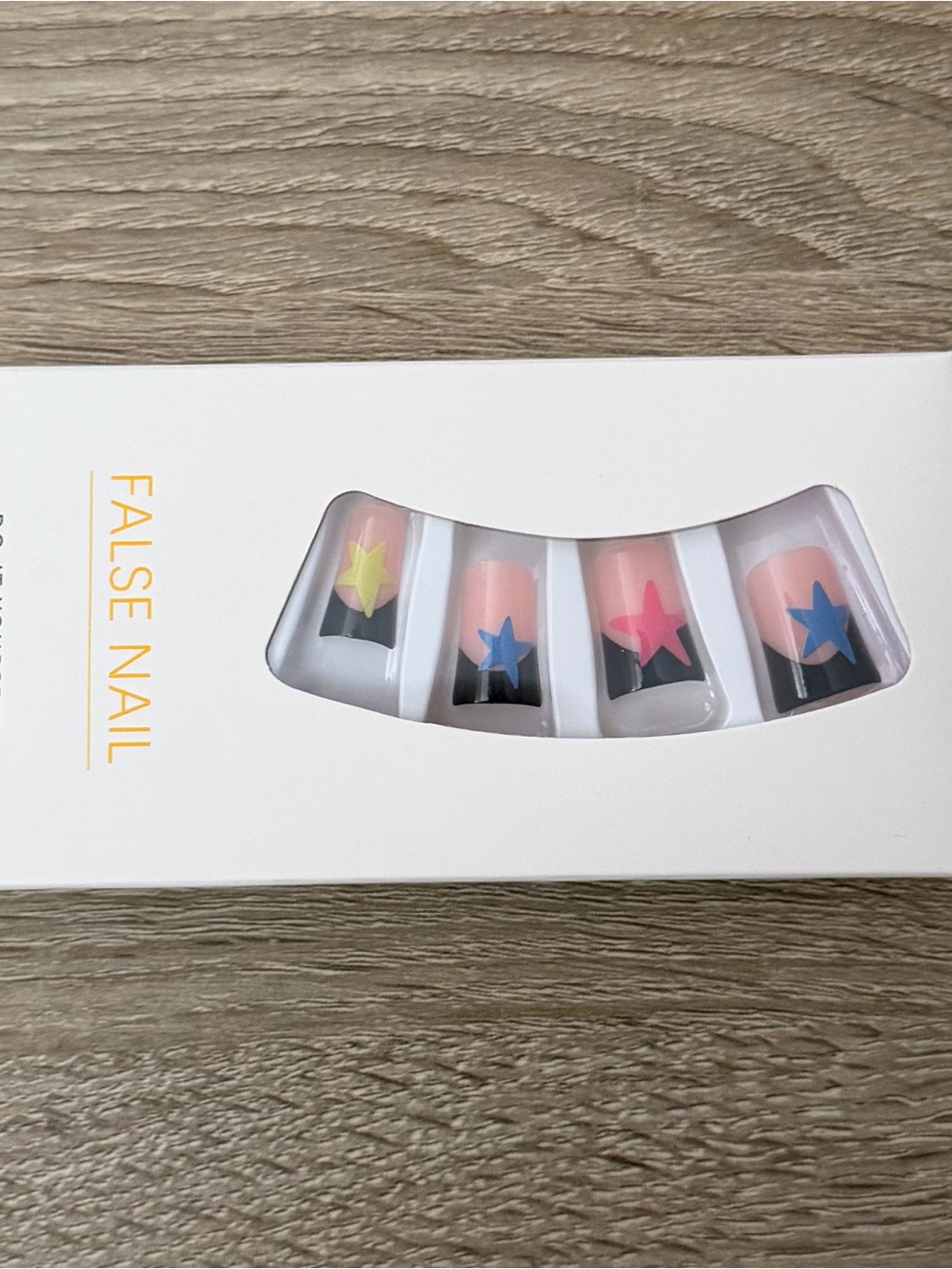 Press-On False Nails, Cute Nail Art, 8 Styles Choose 2 NWT - Picture 3 of 9